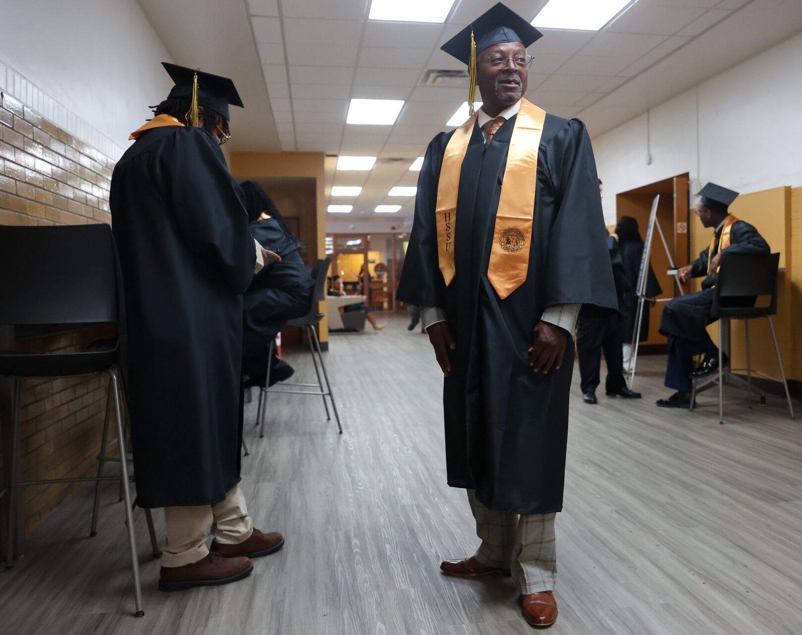 David Morris, 74, graduates from Harris-Stowe State University in ӣƵ